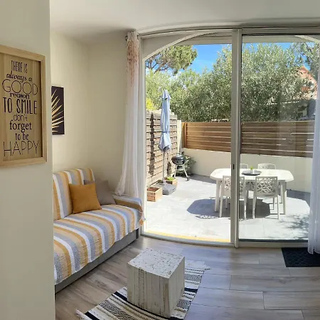 Apartamento La Petite Maison De Mae-andria *