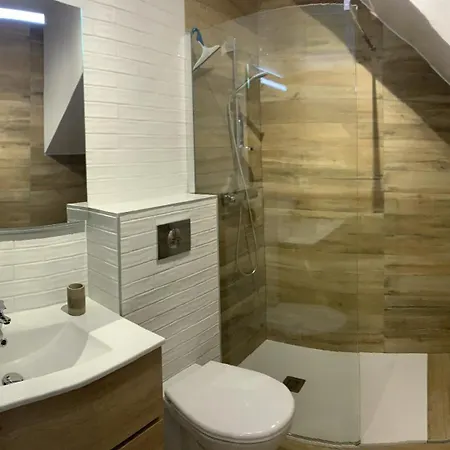 La Petite Maison De Mae-andria Borgo (Corsica)